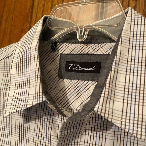 Men’s short sleeve button up - Picture 3 of 8